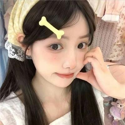 我是人间快乐海报
